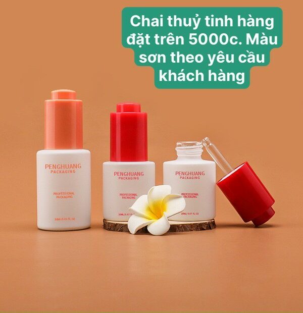 Chai thủy tinh nắp vặn hình trụ